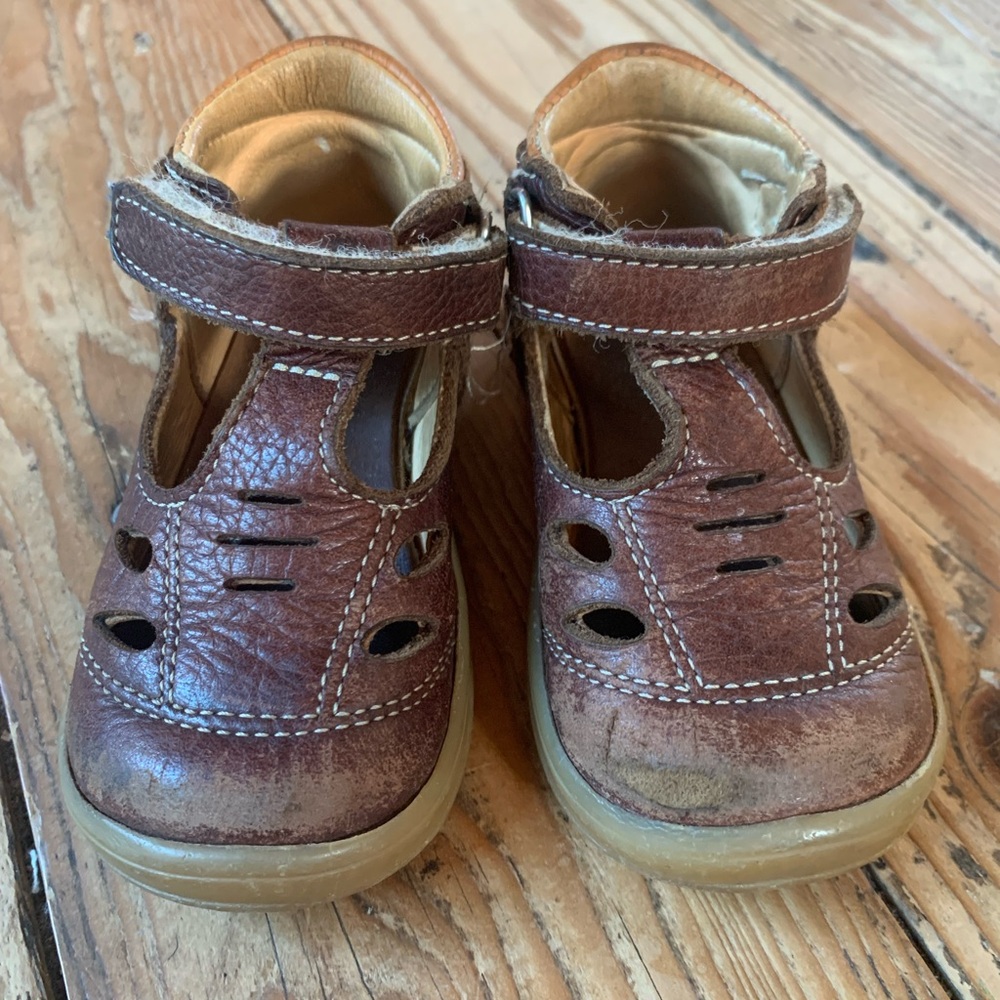 KAVAT leather toddler sandals